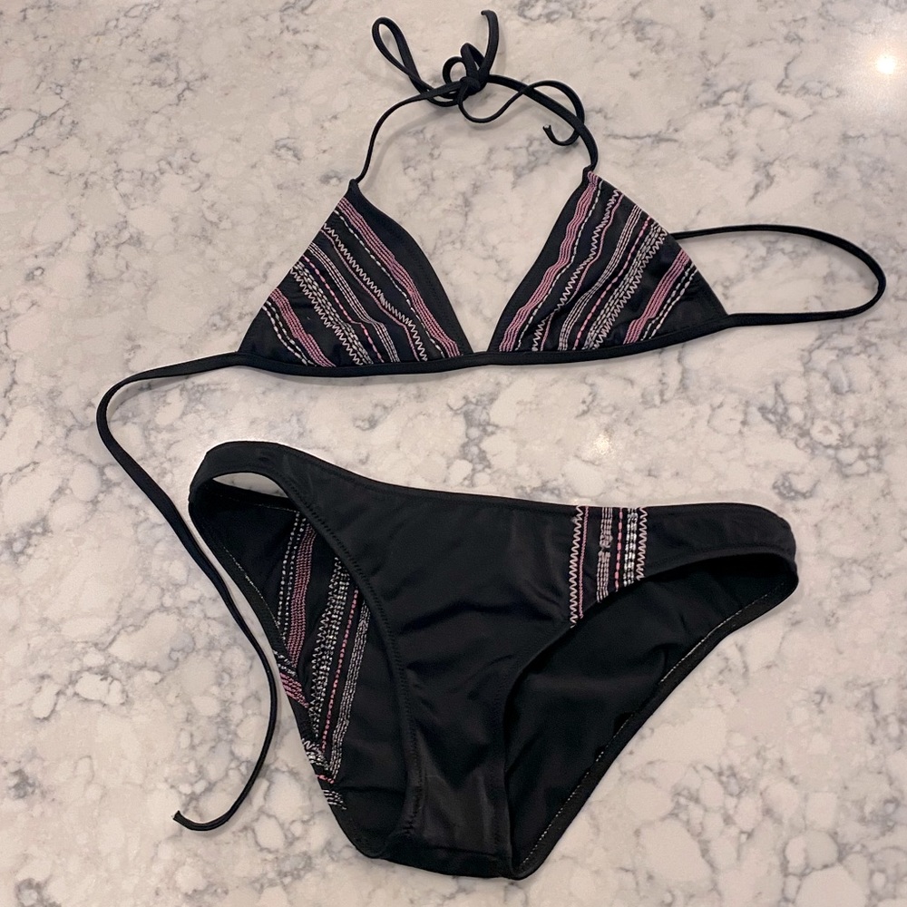 Radio Fiji black with pink accents swimsuit size S small
